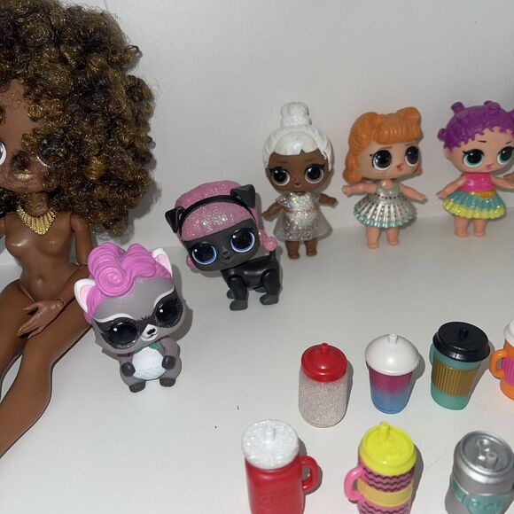 LOL Surprise MGA Lot Dolls Pets Clothes Accessories Piano Big Sister Royal Bae - Picture 4 of 13